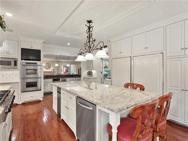 5251-Ravine-Dr.-facade