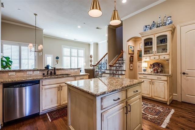 529d0baa4d0759677f1ce9758055d8adl-m2469008529od-w1024_h768