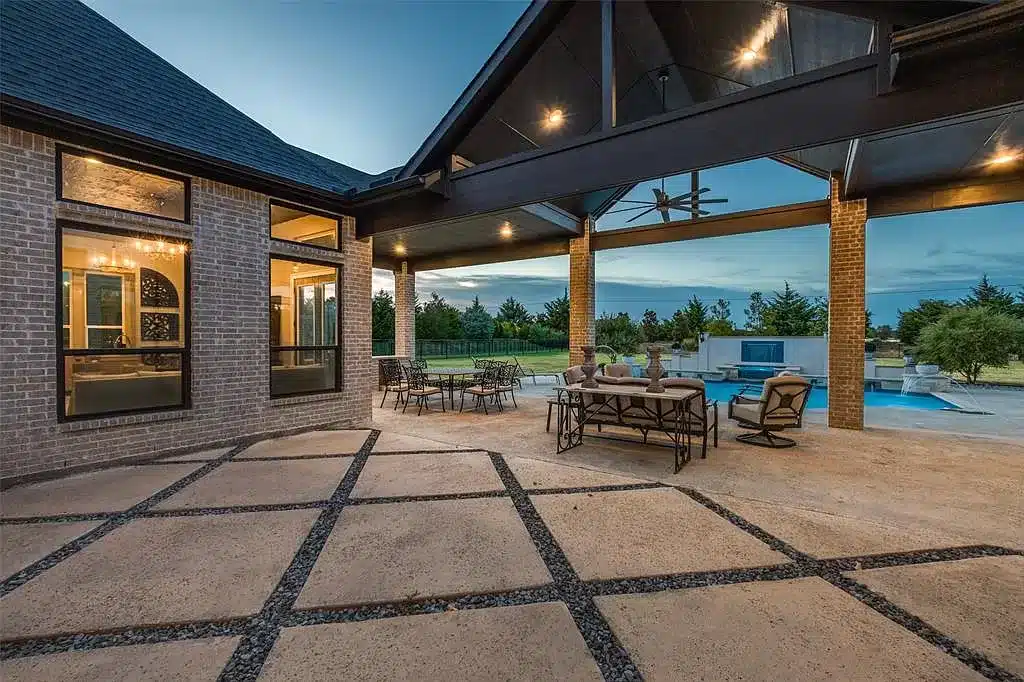 EEBCD806-49C4-4247-B27E-ECE8C0AB6763