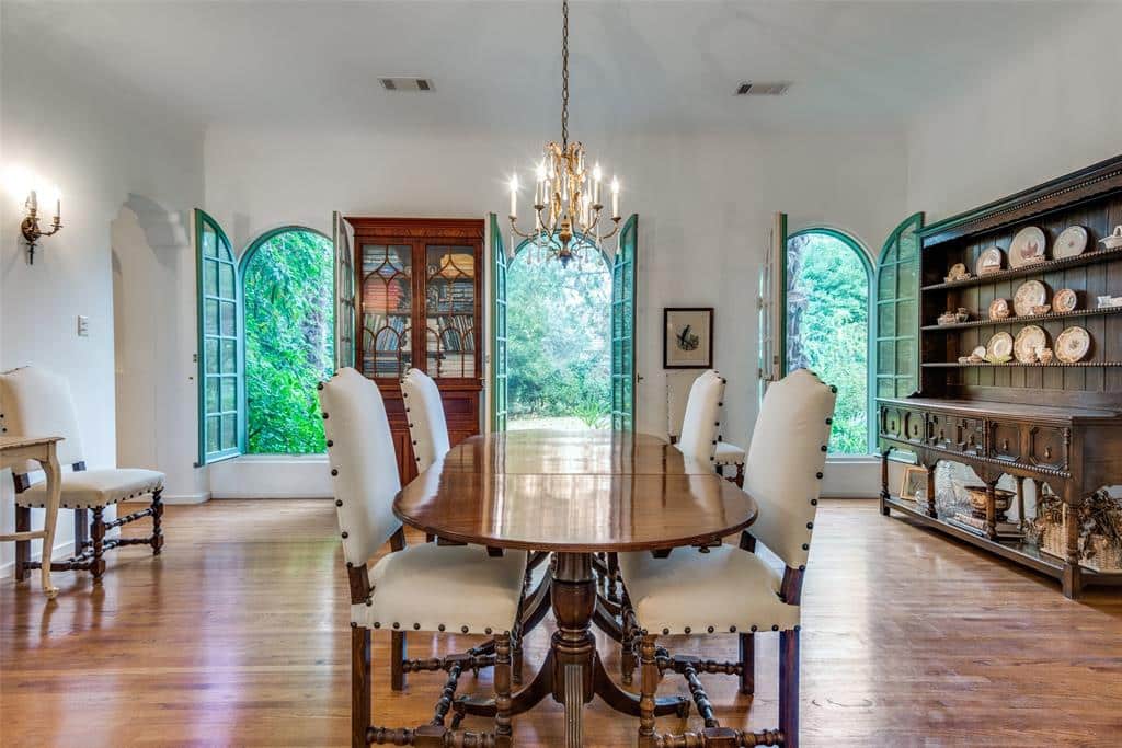 5301-Miramar-front-door