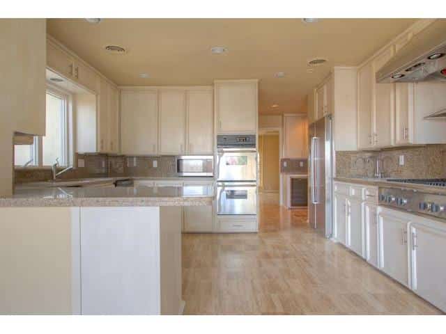 5328-Quail-Run-Kitchen-3
