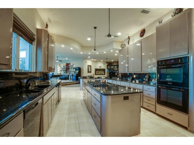 533-White-Chapel-Kitchen-2