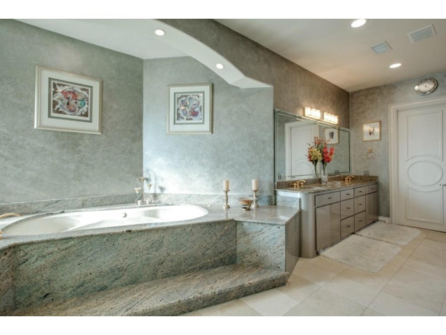 533-White-Chapel-Master-Bath