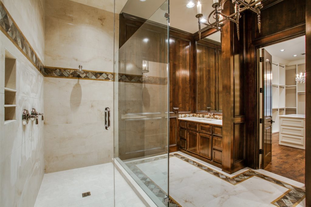 5350-Falls-Road-His-Master-Bath-1024x683