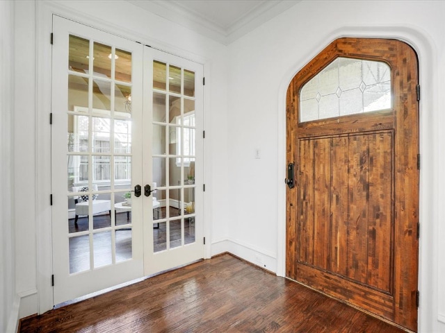 5354-Vanderbilt-1-Splendid-Spaces