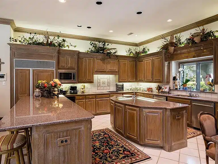 CD004A06-6463-46B2-96C2-39D967823937