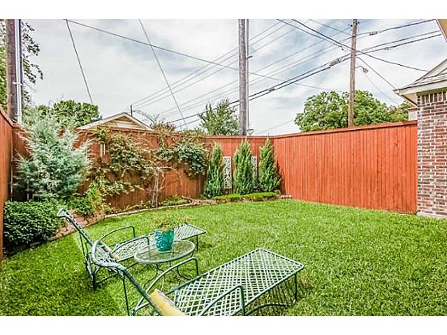 5502-Longview-Backyard
