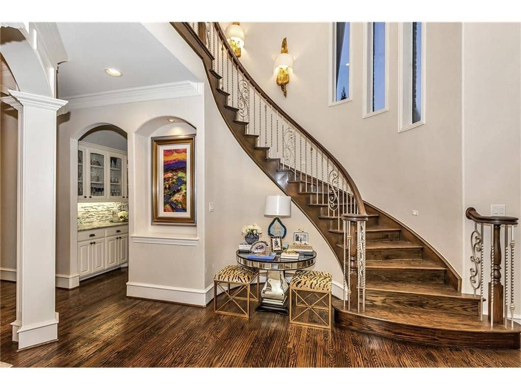 5504-Burkett-Staircase-1024x768