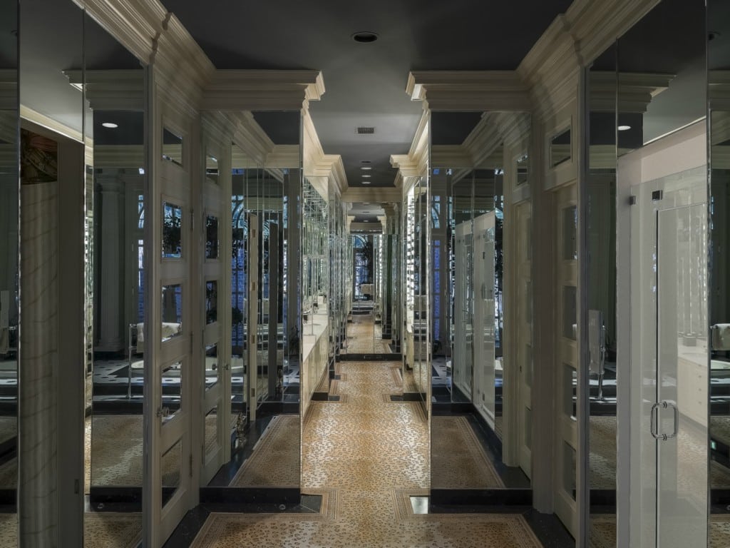 5505-Chatham-Hill-master-closet-1024x768