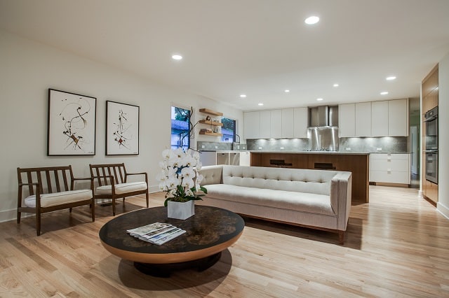 5526_W-_University__Family_Room_looking_into_Kitchen