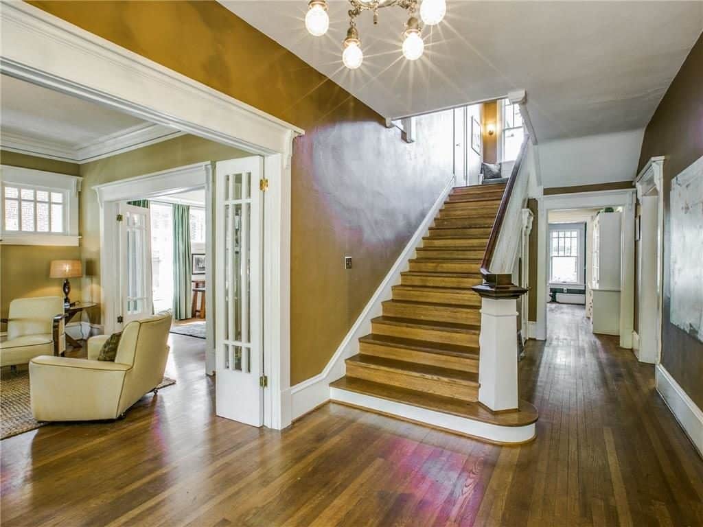 5533-Swiss-Ave-stairs-1024x768