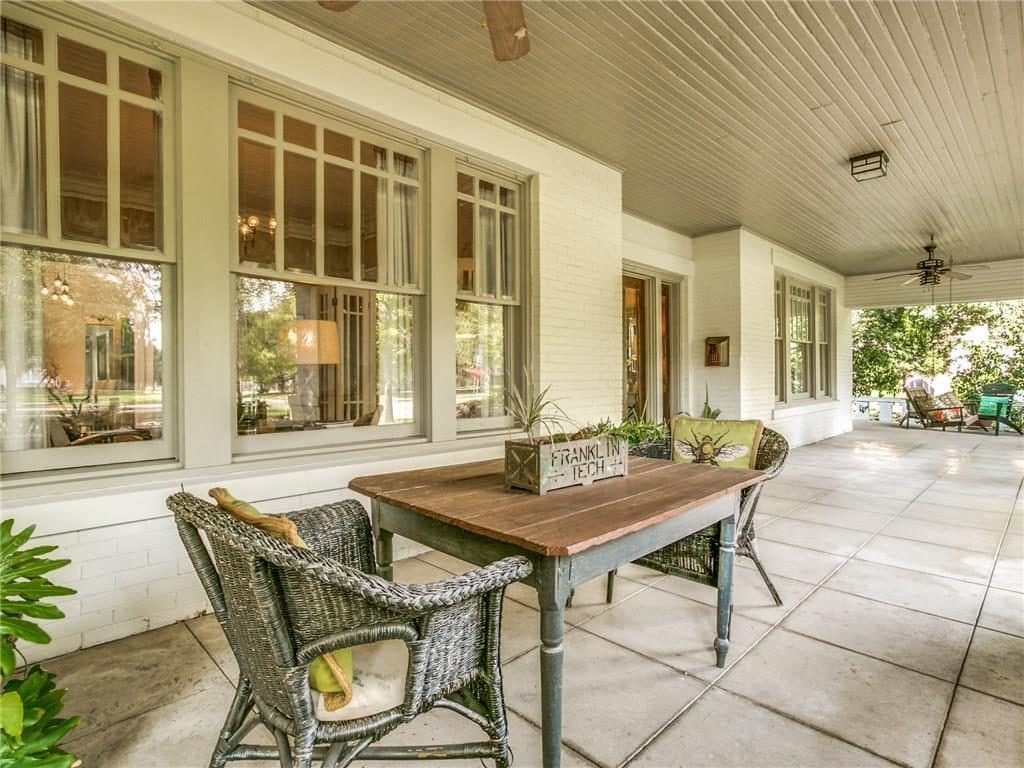 5533-Swiss-porch-table-1024x768