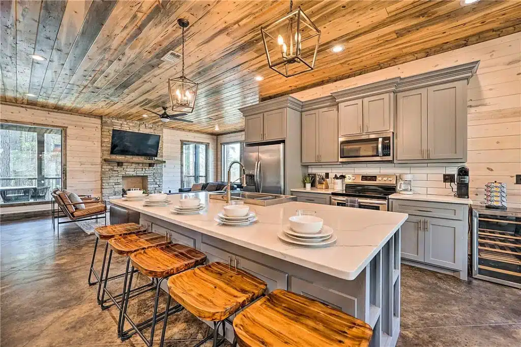 AE2F9379-8237-4FC7-841B-5674F49732E2-1024x683