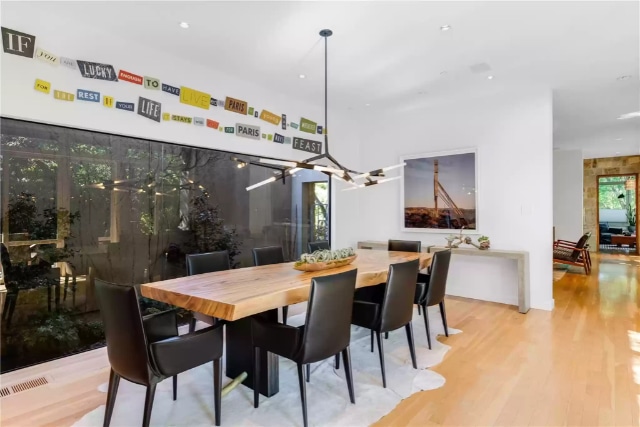 5610-Farquhar-office-1