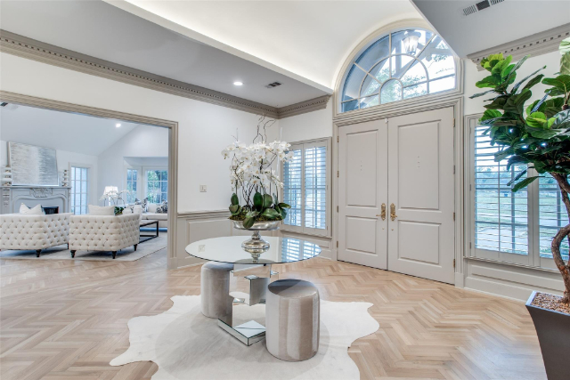 5610-Ursula-Lane-1-1