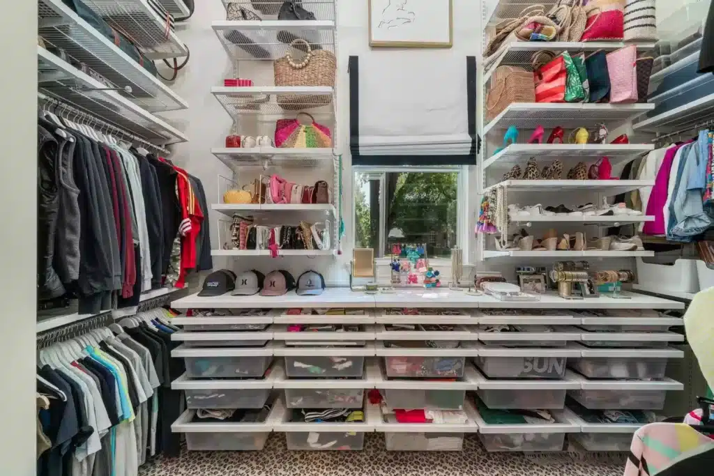 B3B4B4BB-5E1E-4937-A400-E7880DA799AF-1024x683