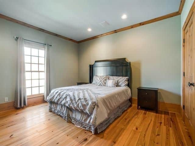 5726-Vickery-bedroom-2