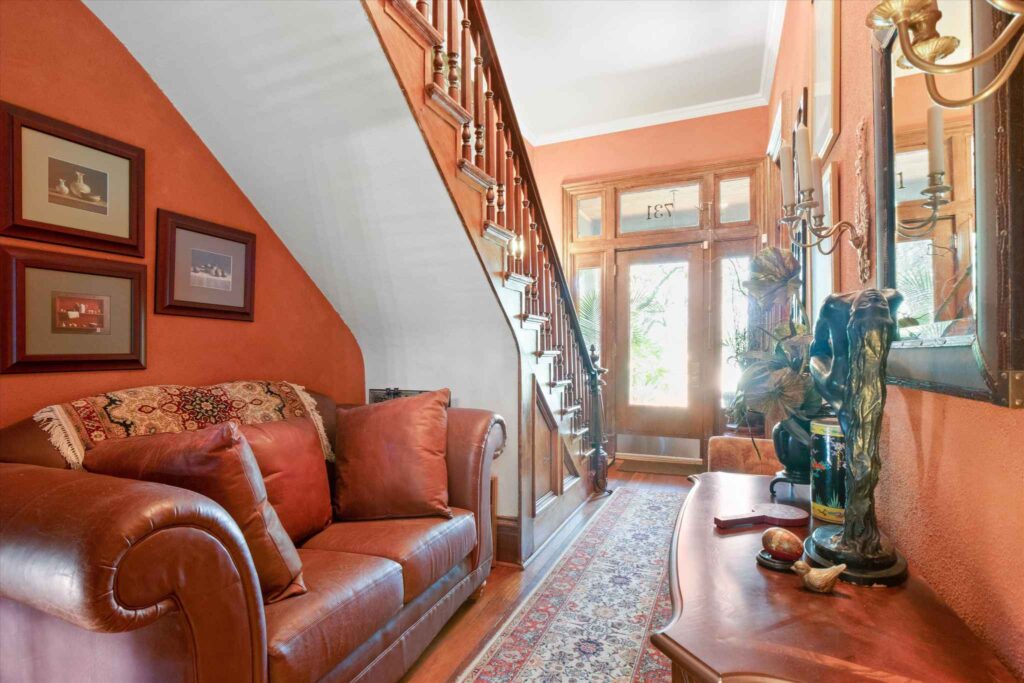 573a02ae4e99ae26b17b47362d04aa2fl-b595356643od-w1024_h768_x2_s1-1024x683