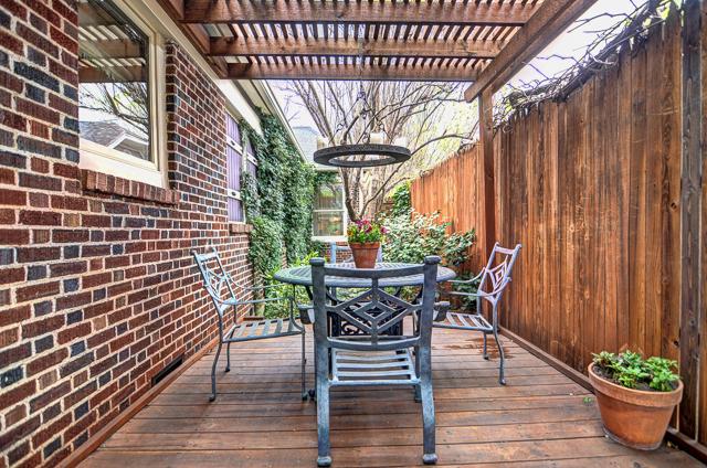 5743-Monticello-Deck