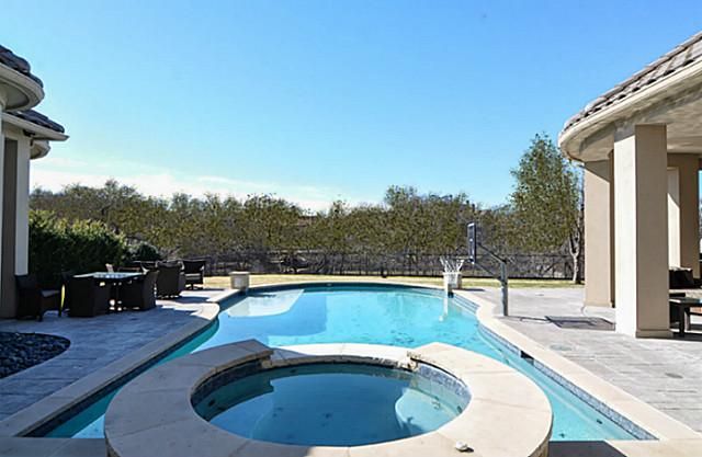 5771-Chamberlyne-Drive-pool-spa