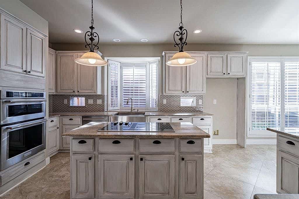 43F028D5-D883-4C72-9E9A-745FC8BEF4FB