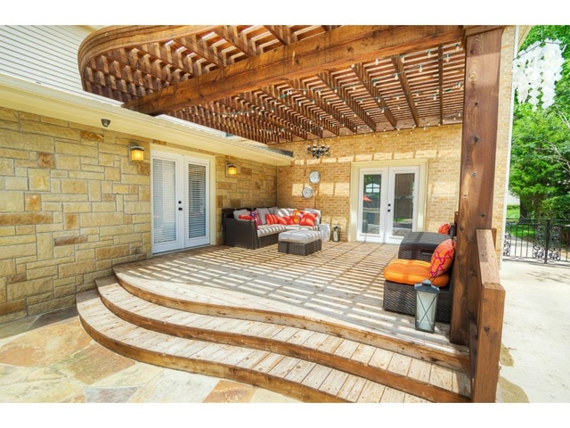5830-Goodwin-Back-Deck