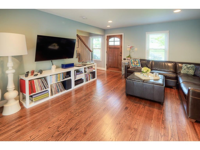 5830-Goodwin-Living