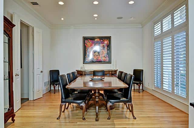 5835-Waggoner-dining-room1