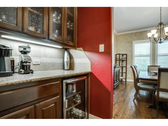 5932-Richmond-Butlers-Pantry