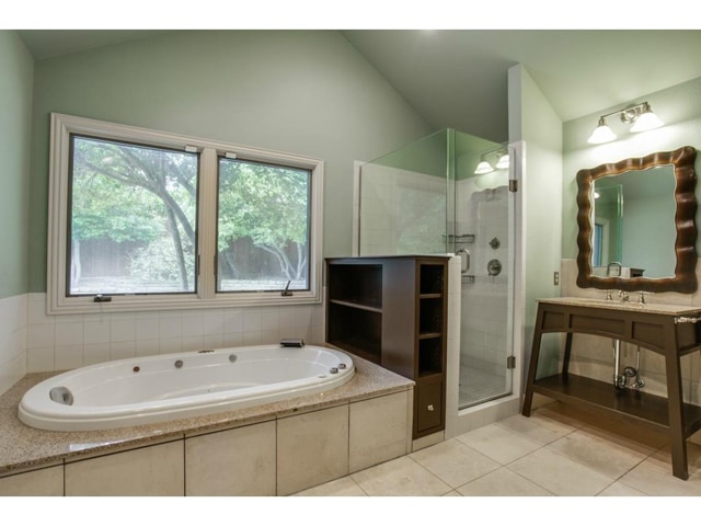 5935-Deseret-Master-Bath2