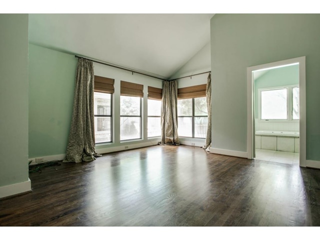 5935-Deseret-Master-bedroom
