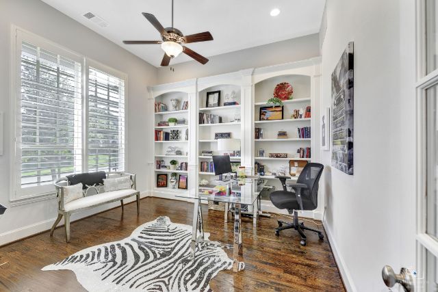 2_04-1706WoodsboroCourt