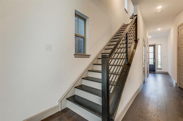 85e92fa389e2bc9c5143142b22347db0l-m2399450910xd-w1020_h770_q80