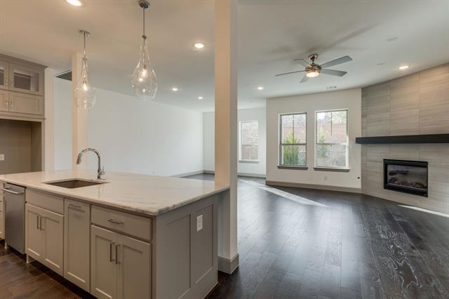 85e92fa389e2bc9c5143142b22347db0l-m2399450910xd-w1020_h770_q80