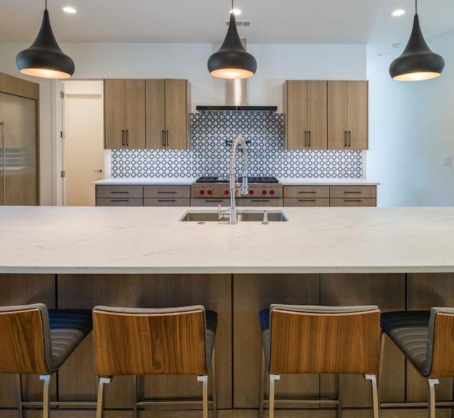 5e03ec350033570a2d3ed27e2f6ef385l-b3038048193od-w1024_h768