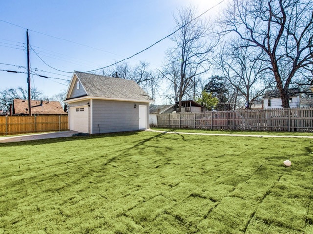 600-Hollywood-Backyard-2
