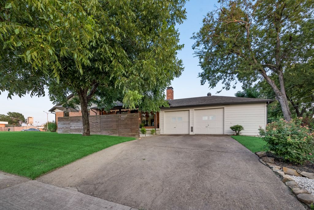 6006134__11761neeringdrive-06
