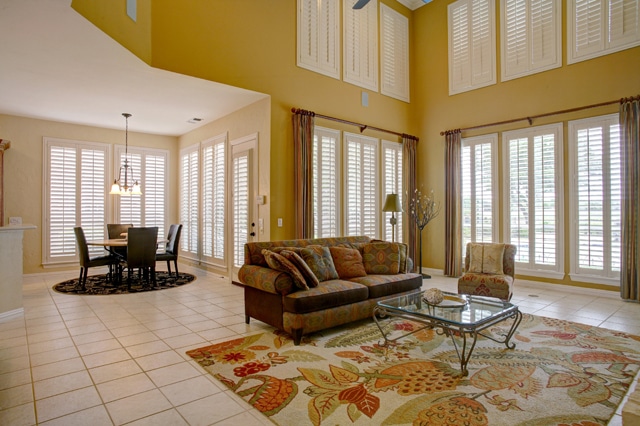 6017_wildwood_dr_MLS_HID995548_ROOMfamilyroom