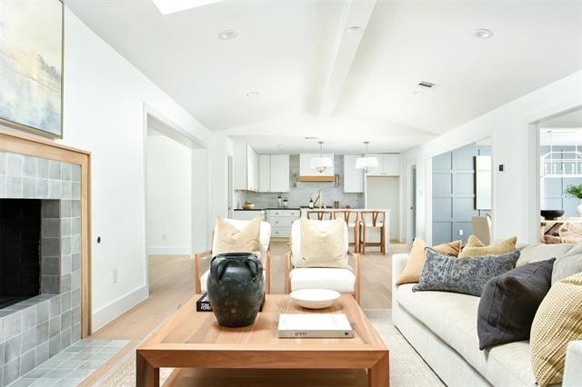 60289d5f4e9a19aa20f065d9035b2b15l-m1830606657od-w1024_h768