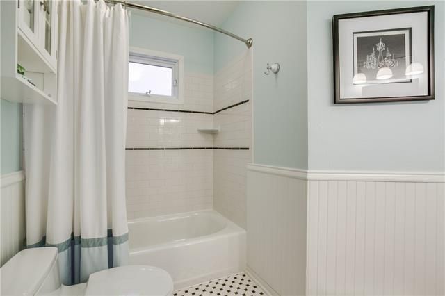 6030-Mercedes-bath-2