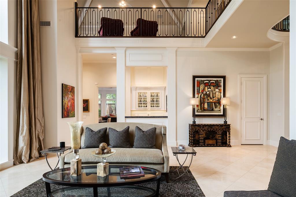 6049-Glendora-ext