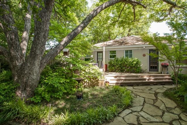 6118-Ellsworth-Backyard