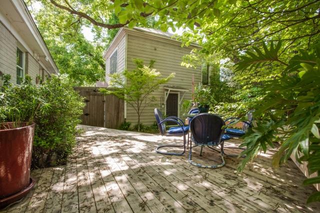 6118-Ellsworth-Deck-2