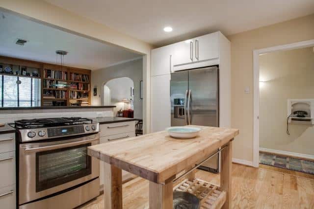 6118-Ellsworth-Kitchen-2