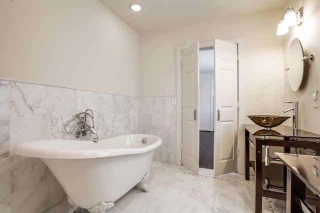 614-Tenna-Loma-Court-Master-Bath-2