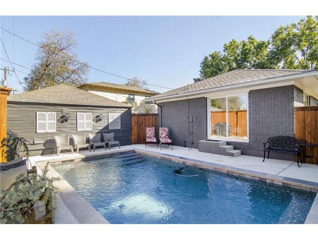 6153-Ellsworth-Backyard