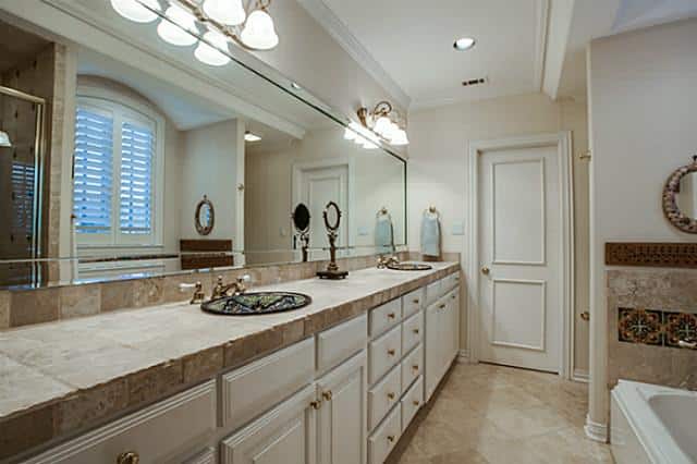 6207-rex-guest-bath