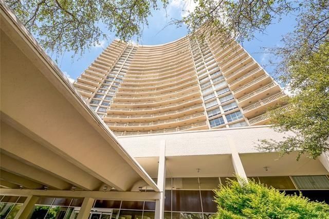 6211-W-Northwest-Hwy-a