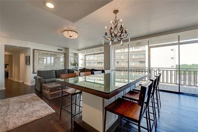 6211-W-Northwest-Hwy-k