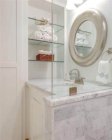 6211-W-Northwest-Hwy-a